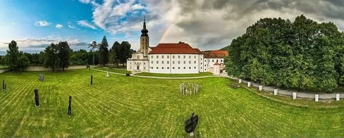 Framed Print : Panoramic view of Kostanjevica Castle - Bozidar Jakac Gallery in Slovenia Framed Print : Panoramic view of Kostanjevica Castle - Bozidar Jakac Gallery in Slovenia