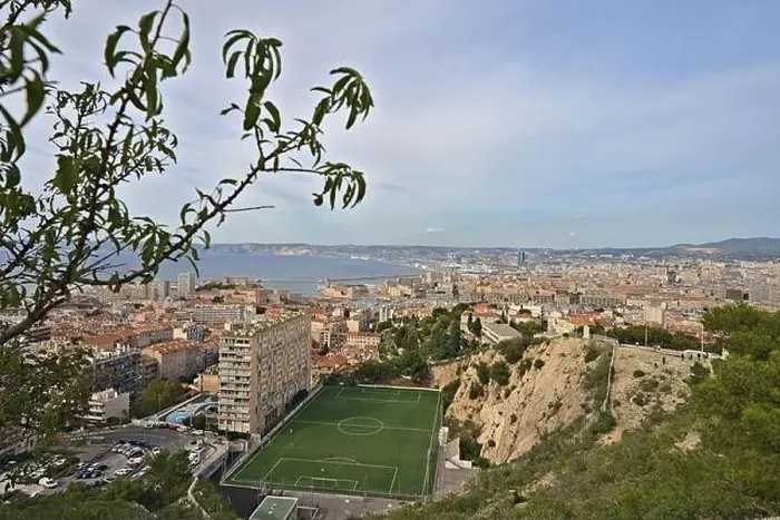 Framed Print : Panoramic view over Marseilles from Notre Dame de la Garde Framed Print : Panoramic view over Marseilles from Notre Dame de la Garde