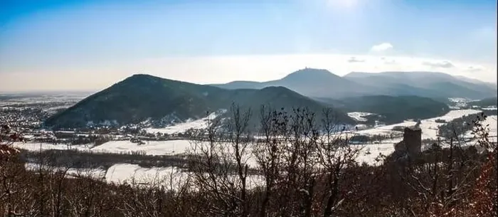 Framed Print : Panoramic view of the Ortenburg castle in the Vosges. Aerial view, drone shooting. Winter, Snow lies on the mountains Framed Print : Panoramic view of the Ortenburg castle in the Vosges. Aerial view, drone shooting. Winter, Snow lies on the mountains