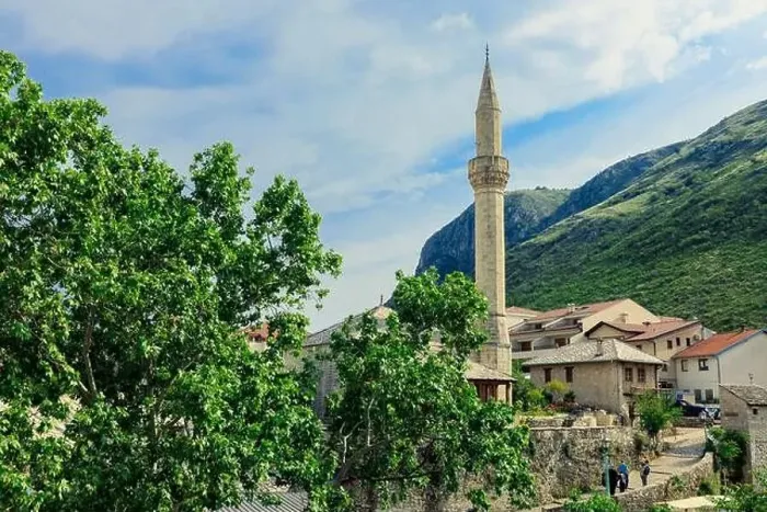 Framed Print : Panoramic View to the Spring and Green cityscape of Mostar, Bosnia and Herzegovina Framed Print : Panoramic View to the Spring and Green cityscape of Mostar, Bosnia and Herzegovina