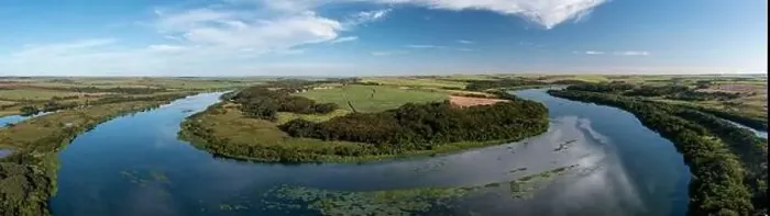 Framed Print : panoramic view of a stretch of the Tiete-Parana Waterway, in Bariri, Sao Paulo Framed Print : panoramic view of a stretch of the Tiete-Parana Waterway, in Bariri, Sao Paulo