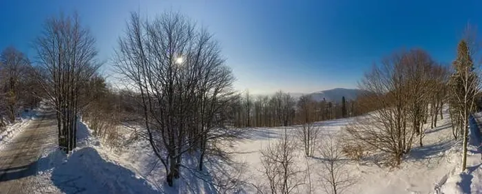 Framed Print : Panoramic view of the winter mountains Framed Print : Panoramic view of the winter mountains