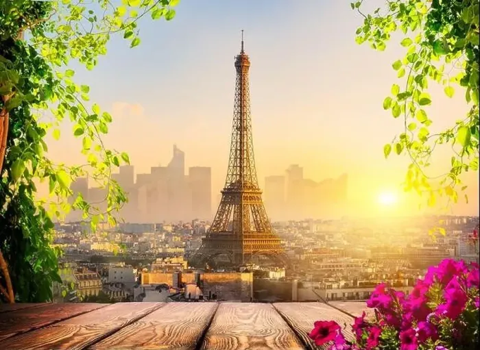 Framed Print : Parisian cityscape with the view on Eiffel Tower at sunset, France Framed Print : Parisian cityscape with the view on Eiffel Tower at sunset, France