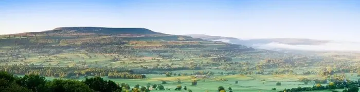 Framed Print : Penhill in Wensleydale panorama at dawn Framed Print : Penhill in Wensleydale panorama at dawn