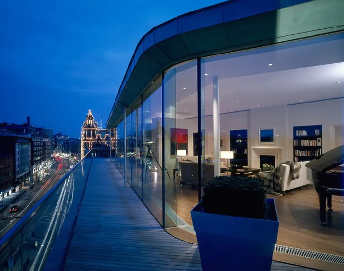 Framed Print : Penthouse Flat, London, United Kingdom Framed Print : Penthouse Flat, London, United Kingdom