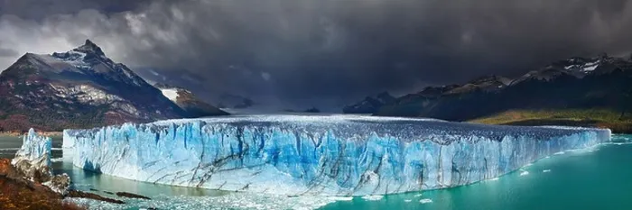 Framed Print : Perito Moreno Glacier, Argentino Lake, Patagonia, Argentina Framed Print : Perito Moreno Glacier, Argentino Lake, Patagonia, Argentina