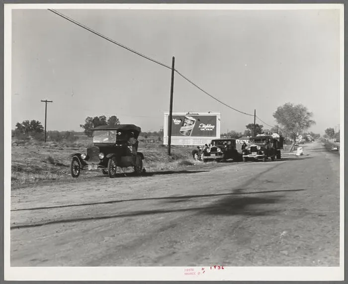 Framed Print : phot from the great depression in america around the 1930s Framed Print : phot from the great depression in america around the 1930s