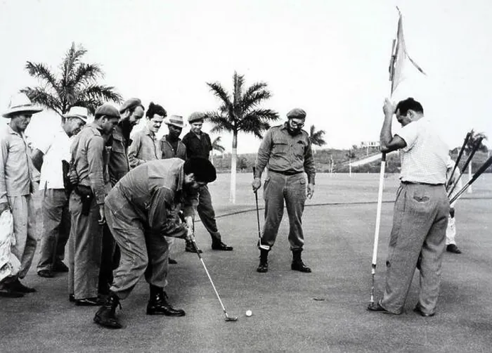 Framed Print : Photograph of Che Guevara (1928-1967) and Fidel Castro (1926-) playing golf to mock President Dwight D Framed Print : Photograph of Che Guevara (1928-1967) and Fidel Castro (1926-) playing golf to mock President Dwight D