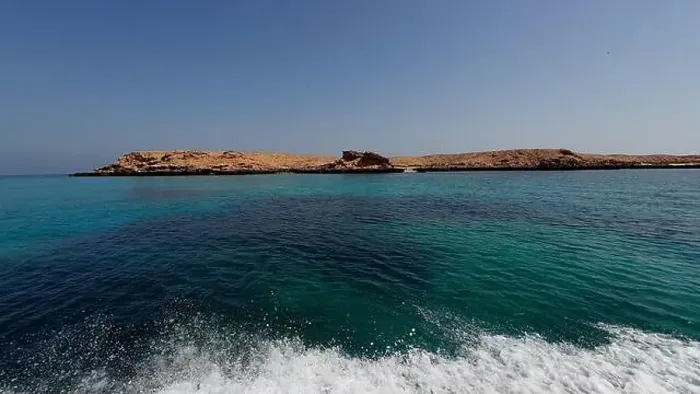 Framed Print : Photography of small islands sanctuary in Oman near Muscat shot from a boat during spring sunny day Framed Print : Photography of small islands sanctuary in Oman near Muscat shot from a boat during spring sunny day
