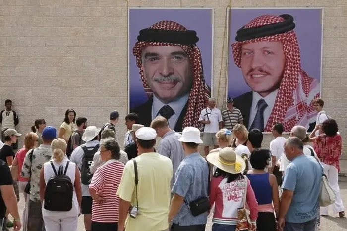 Framed Print : Pictures of the King Hussein, left Framed Print : Pictures of the King Hussein, left