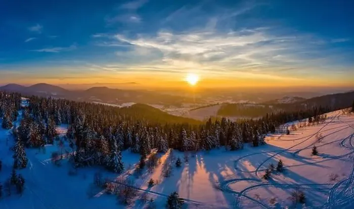 Framed Print : Picturesque winter panorama of mountain hills Framed Print : Picturesque winter panorama of mountain hills
