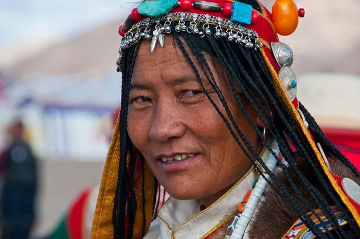 Framed Print : Pilgrim wearing a traditional head dress, portrait, Gerze, West Tibet, Tibet, Central Asia Framed Print : Pilgrim wearing a traditional head dress, portrait, Gerze, West Tibet, Tibet, Central Asia
