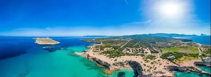 Framed Print : Platges de Comte, North Ibiza, Baleares, the most amazing beach on the island Framed Print : Platges de Comte, North Ibiza, Baleares, the most amazing beach on the island