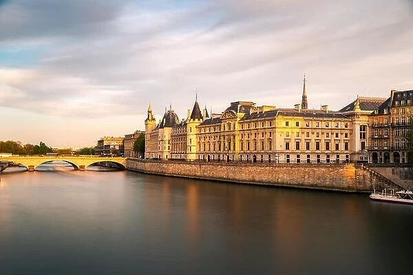 Pont Neuf and Seine river at sunny summer sunset, Paris, France