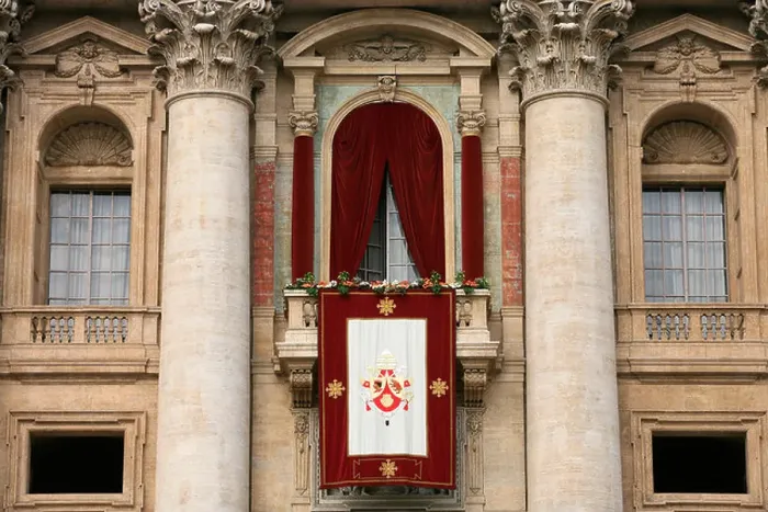 Framed Print : Pope's balcony, St. Peter's Basilica, Vatican, Rome, Lazio, Italy Framed Print : Pope's balcony, St. Peter's Basilica, Vatican, Rome, Lazio, Italy