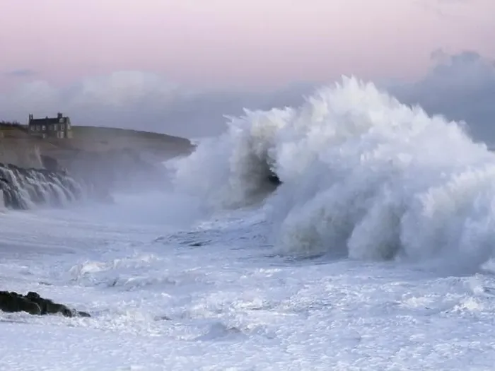 Framed Print : Porthleven beach awash with waves of all sizes Framed Print : Porthleven beach awash with waves of all sizes