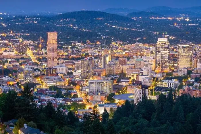 Framed Print : Portland, Oregon, USA downtown cityscape at twilight Framed Print : Portland, Oregon, USA downtown cityscape at twilight