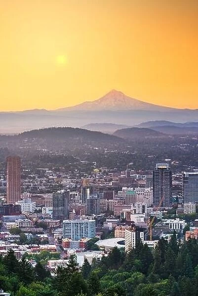 Portland, Oregon, USA skyline at dusk with Mt. Hood in the distance