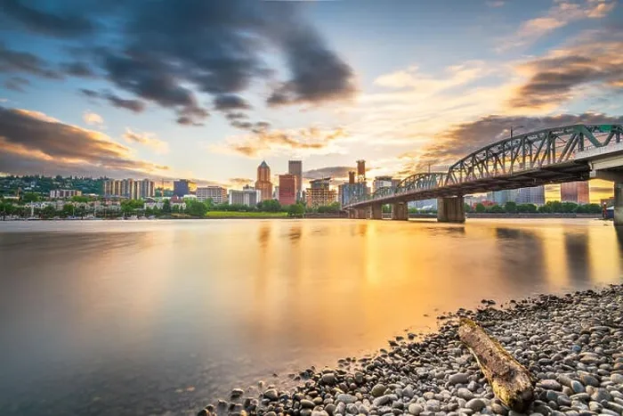 Framed Print : Portland, Oregon, USA skyline at dusk on the Willamette River Framed Print : Portland, Oregon, USA skyline at dusk on the Willamette River