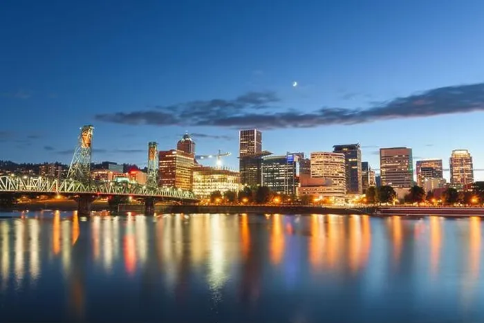 Framed Print : Portland, Oregon, USA skyline at dusk on the Willamette River Framed Print : Portland, Oregon, USA skyline at dusk on the Willamette River