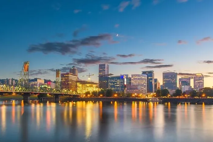 Framed Print : Portland, Oregon, USA skyline at dusk on the Willamette River Framed Print : Portland, Oregon, USA skyline at dusk on the Willamette River