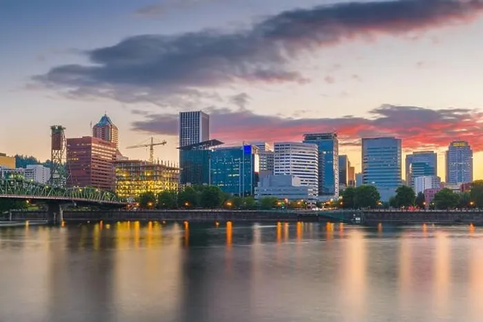 Framed Print : Portland, Oregon, USA skyline at dusk on the Willamette River Framed Print : Portland, Oregon, USA skyline at dusk on the Willamette River