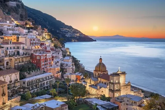 Framed Print : Positano, Italy along the Amalfi Coast at dusk Framed Print : Positano, Italy along the Amalfi Coast at dusk