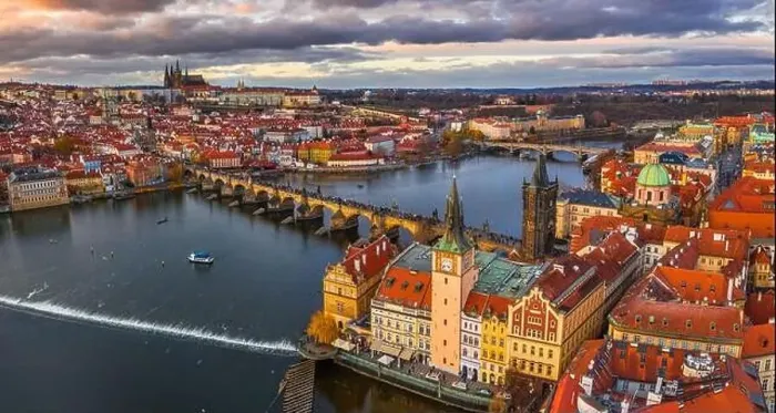 Framed Print : Prague, Czech Republic - Aerial panoramic drone view of the world famous Charles Bridge (Karluv most) and St Framed Print : Prague, Czech Republic - Aerial panoramic drone view of the world famous Charles Bridge (Karluv most) and St