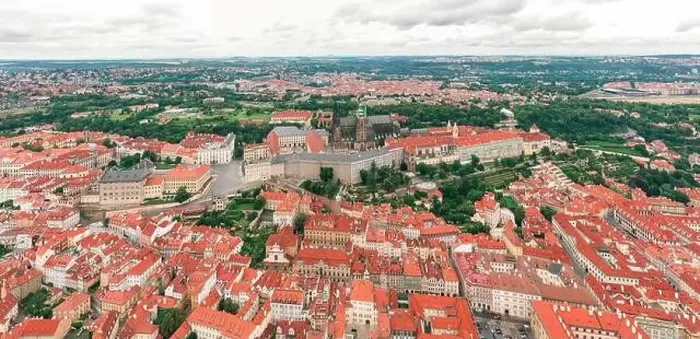 Framed Print : Prague Old Town with St Framed Print : Prague Old Town with St
