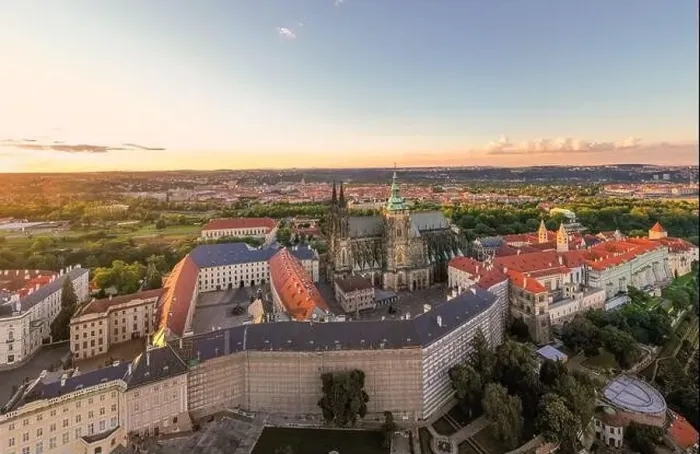 Framed Print : Prague Old Town with St Framed Print : Prague Old Town with St
