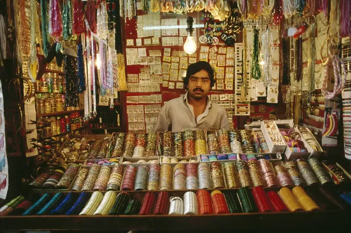 Framed Print : PRM 85038 : shop man selling women beauty products bangles mysore karnataka india Framed Print : PRM 85038 : shop man selling women beauty products bangles mysore karnataka india