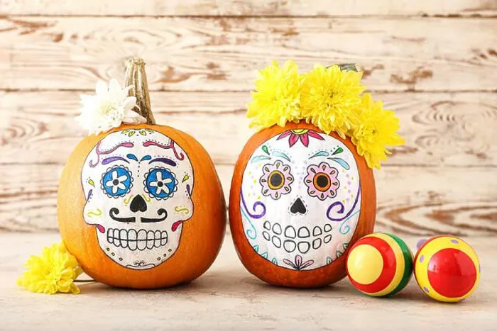 Framed Print : Pumpkins with painted skull on table. Celebration of Mexico's Day of the Dead (El Dia de Muertos) Framed Print : Pumpkins with painted skull on table. Celebration of Mexico's Day of the Dead (El Dia de Muertos)
