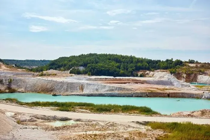 Framed Print : Quarry extraction porcelain clay Framed Print : Quarry extraction porcelain clay