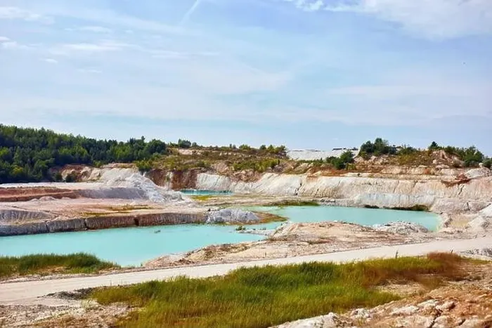 Framed Print : Quarry extraction porcelain clay Framed Print : Quarry extraction porcelain clay