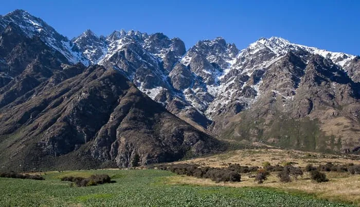 Framed Print : The Remarkables bordering Lake Wakatipu near Queenstown in the South Island of New Zealand