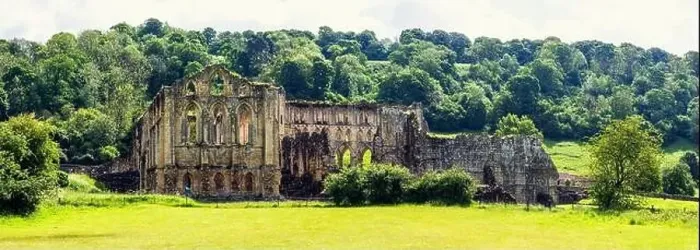 Framed Print : Rievaulx Abbey, North York Moors National Park, North Yorkshire, England Framed Print : Rievaulx Abbey, North York Moors National Park, North Yorkshire, England