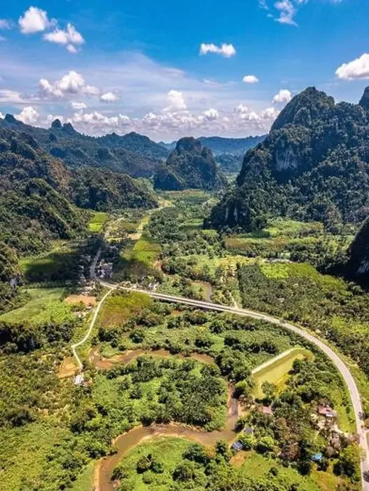 Framed Print : Road 401 in Surat Thani, Thailand Framed Print : Road 401 in Surat Thani, Thailand