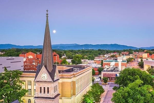 Roanoke, Virginia, USA downtown skyline and steeple at dawn