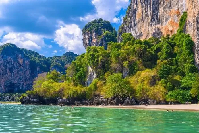 Framed Print : Rocks and cliffs, water and tropical white sand beach, Railay beach west, Ao Nang, Krabi, Thailand Framed Print : Rocks and cliffs, water and tropical white sand beach, Railay beach west, Ao Nang, Krabi, Thailand