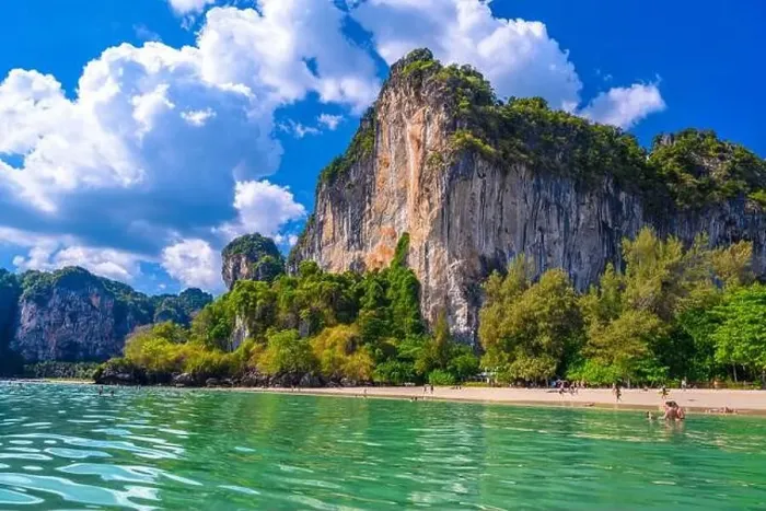 Framed Print : Rocks and cliffs, water and tropical white sand beach, Railay beach west, Ao Nang, Krabi, Thailand Framed Print : Rocks and cliffs, water and tropical white sand beach, Railay beach west, Ao Nang, Krabi, Thailand