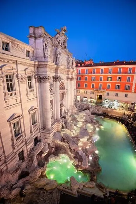 Framed Print : Rome, Italy overlooking Trevi Fountain during twilight Framed Print : Rome, Italy overlooking Trevi Fountain during twilight