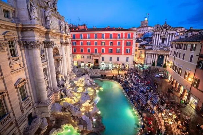 Framed Print : Rome, Italy overlooking Trevi Fountain during twilight Framed Print : Rome, Italy overlooking Trevi Fountain during twilight