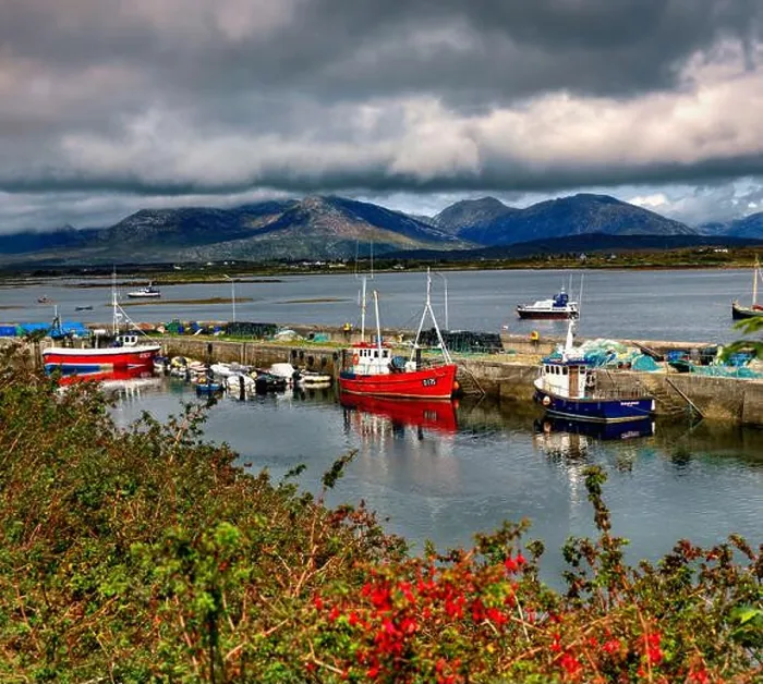 Framed Print : Roundstone Harbour and the Twelve Pins, Connemara, County Galway, Ireland Framed Print : Roundstone Harbour and the Twelve Pins, Connemara, County Galway, Ireland