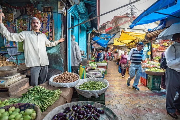 Framed Print : Sabzi mandi, or vegetable market, Shimla, Himachal Pradesh Framed Print : Sabzi mandi, or vegetable market, Shimla, Himachal Pradesh