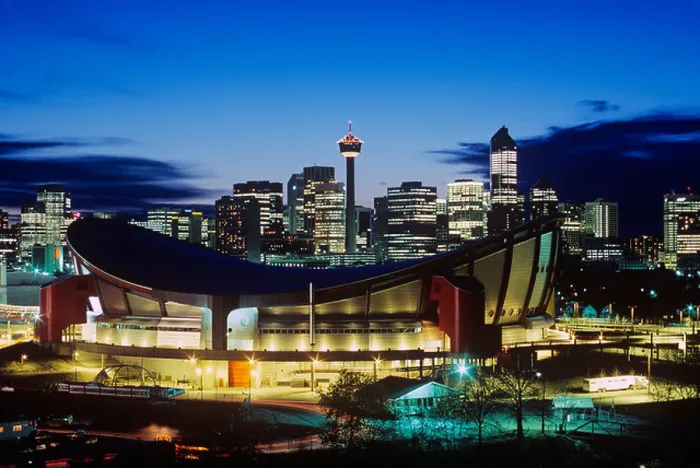Framed Print : Saddledome at dusk Calgary, Alberta, Canada Framed Print : Saddledome at dusk Calgary, Alberta, Canada