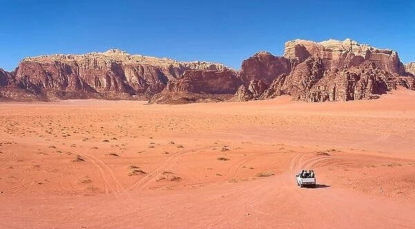 Safari jeep, Wadi Rum Desert, Jordan