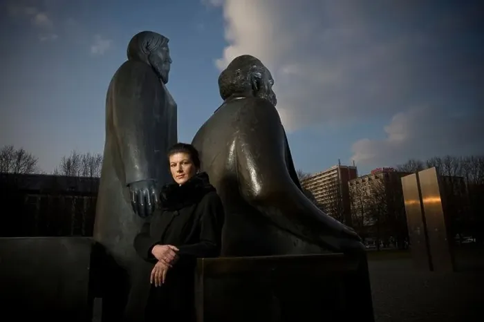 Framed Print : Sahra Wagenknecht, DIE LINKE party, at the Marx-Engels monument in Berlin, Germany, Europe Framed Print : Sahra Wagenknecht, DIE LINKE party, at the Marx-Engels monument in Berlin, Germany, Europe