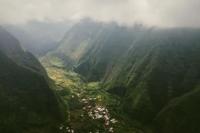 Framed Print : Saint-Joseph, Reunion Island - Langevin river valley