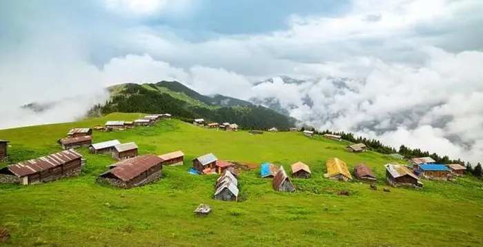 Framed Print : SAL PLATEAU in Camlihemsin district of Rize province. Kackar Mountains region. Rize, Turkey Framed Print : SAL PLATEAU in Camlihemsin district of Rize province. Kackar Mountains region. Rize, Turkey
