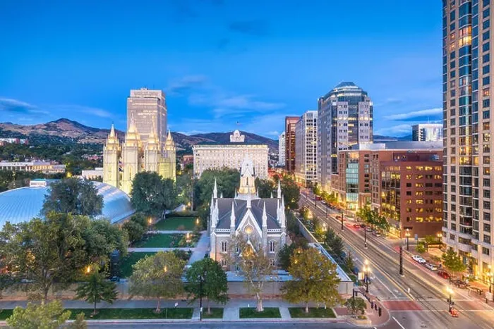 Framed Print : Salt Lake City, Utah, USA downtown cityscape over Temple Square at dusk Framed Print : Salt Lake City, Utah, USA downtown cityscape over Temple Square at dusk